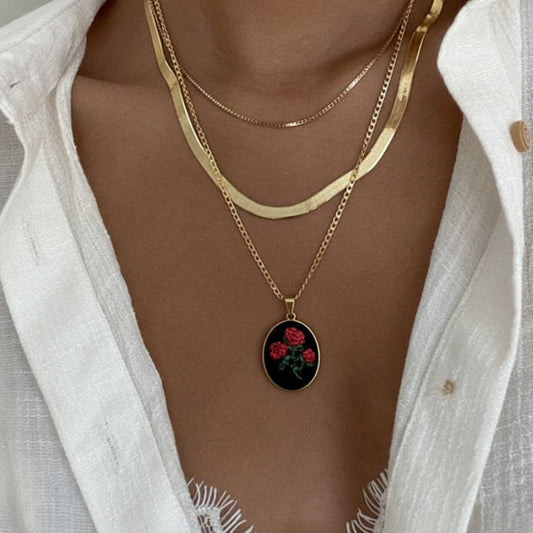 colar Rosas do Campo