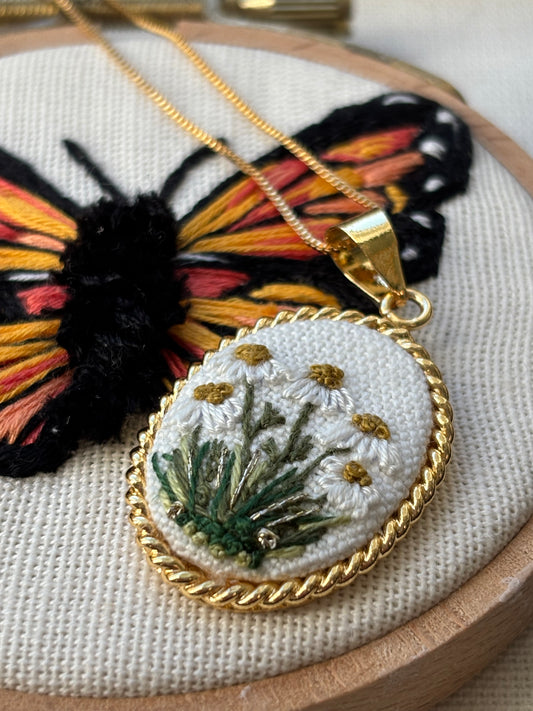 Colar Jardim de Margaridas